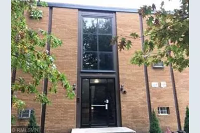1566 Woodbridge Street, Saint Paul, MN 55117 - Photo 2