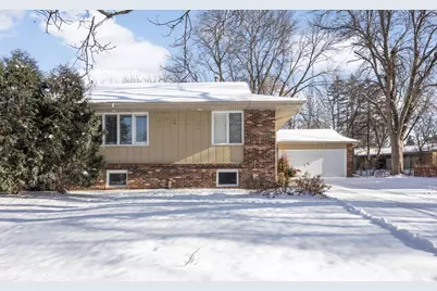 5315 Malibu Drive, Edina, MN 55436 - Photo 1