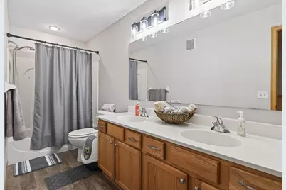 20607 Keystone Avenue, Lakeville, MN 55044 - Photo 22