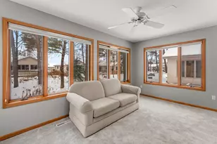 547 Woodside Ct, Shakopee, MN 55379 - Photo 14