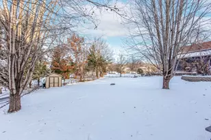 2339 Highwood Ave E, Maplewood, MN 55119 - Photo 2