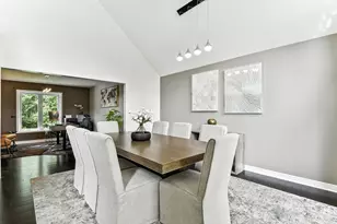 6170 Dallas Ln N, Plymouth, MN 55446 - Photo 4