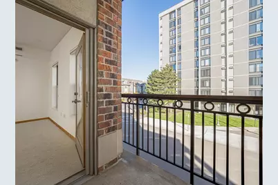 750 Mainstreet #206, Hopkins, MN 55343 - Photo 8