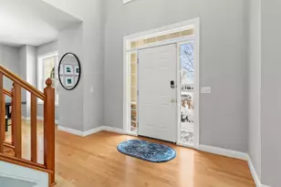 8048 Marsh Creek Alcove, Woodbury, MN 55125 - Photo 2