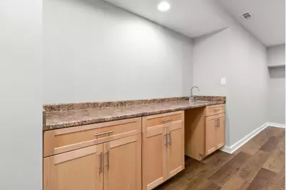 8048 Marsh Creek Alcove, Woodbury, MN 55125 - Photo 38