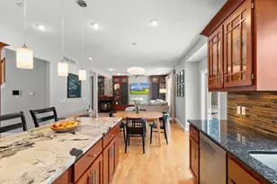 8048 Marsh Creek Alcove, Woodbury, MN 55125 - Photo 14