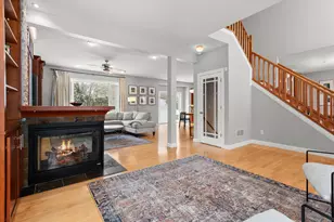 8048 Marsh Creek Alcove, Woodbury, MN 55125 - Photo 4