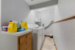 2059 Roe Crest Dr, North Mankato, MN 56003 - Photo 28