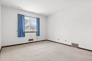 3907 Conroy Trail, Inver Grove Heights, MN 55076 - Photo 12
