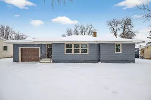 138 South Street E, Norwood Young America, MN 55368 - Photo 1