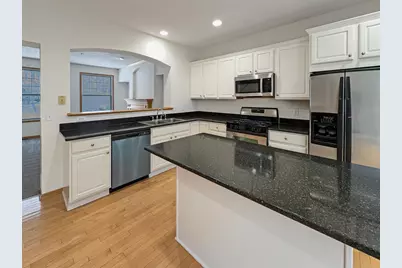 8322 Labont Way, Eden Prairie, MN 55344 - Photo 2