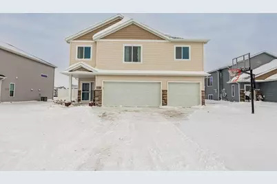 1705 2nd Avenue NE, Barnesville, MN 56514 - Photo 1