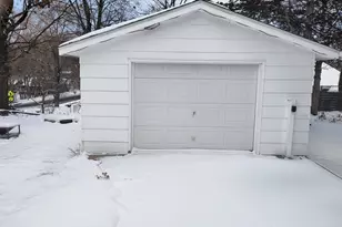 610 Linden St W, Stillwater, MN 55082 - Photo 2