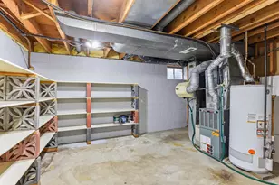 2300 W 95th St, Bloomington, MN 55431 - Photo 30