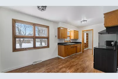 316 Galles Drive, Redwood Falls, MN 56283 - Photo 10