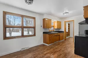 316 Galles Dr, Redwood Falls, MN 56283 - Photo 10