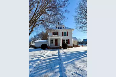 411 Albion Avenue, Fairmont, MN 56031 - Photo 1