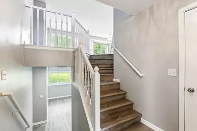 9455 Jarrod Avenue S, Cottage Grove, MN 55016 - Photo 4