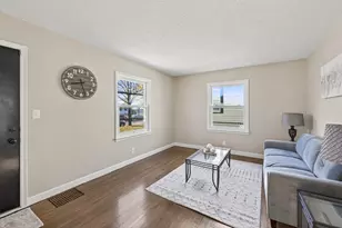 5844 45th Ave S, Minneapolis, MN 55417 - Photo 4