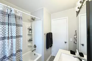 11424 Xavis St NW, Coon Rapids, MN 55433 - Photo 18