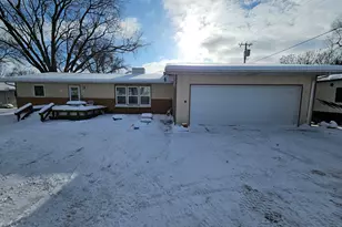 104 Woodland Ave E, Underwood, MN 56586 - Photo 1