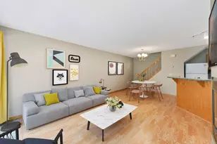 12932 Echo Ln, Apple Valley, MN 55124 - Photo 4