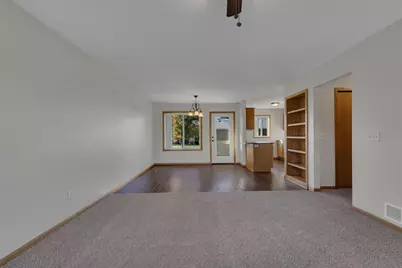 617 Cottonwood Avenue, Litchfield, MN 55355 - Photo 10