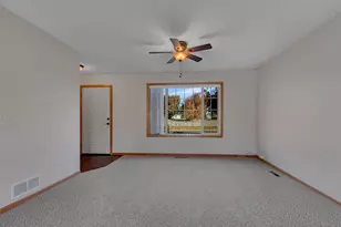 617 Cottonwood Ave, Litchfield, MN 55355 - Photo 8