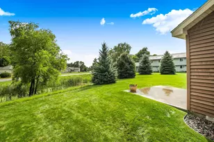 647 Cottonwood Ave, Litchfield, MN 55355 - Photo 20