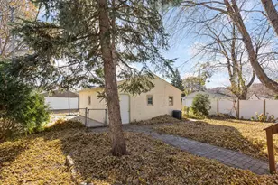 984 Tuscarora Ave, Saint Paul, MN 55102 - Photo 30