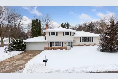 11204 Zebulon Pike Avenue, Burnsville, MN 55337 - Photo 1