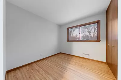 8232 Hemingway Avenue S, Cottage Grove, MN 55016 - Photo 16