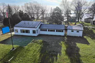 106 N Shore Dr, Elysian, MN 56028 - Photo 1