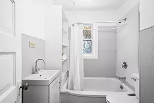 727 W 1st St, Duluth, MN 55806 - Photo 24