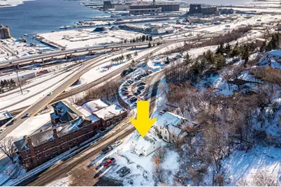 727 W 1st Street, Duluth, MN 55806 - Photo 8