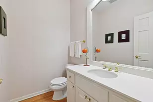 103 Edgewood Ct, Wayzata, MN 55391 - Photo 24