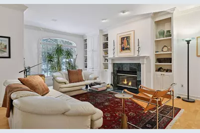 103 Edgewood Court, Wayzata, MN 55391 - Photo 6