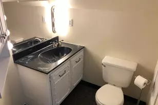 900 30th Ave S, Minneapolis, MN 55406 - Photo 8