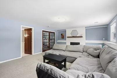 7048 Montrose Road, Woodbury, MN 55125 - Photo 18