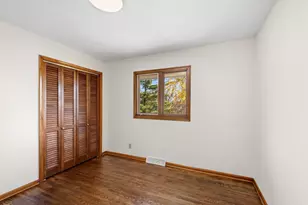 15701 Oak Ridge Rd, Eden Prairie, MN 55346 - Photo 18