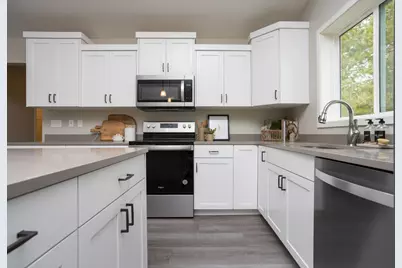 1420 Campus Drive, Fergus Falls, MN 56537 - Photo 4