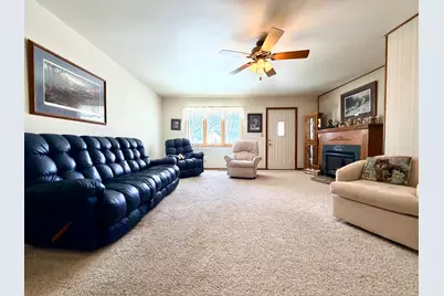 201 Nobles Street, Worthington, MN 56187 - Photo 12