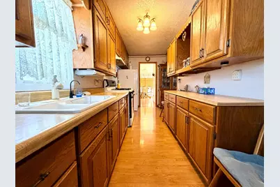 201 Nobles Street, Worthington, MN 56187 - Photo 10