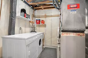 1373 5th St E, Saint Paul, MN 55106 - Photo 20