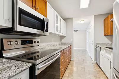 130 Demont Avenue E #142, Little Canada, MN 55117 - Photo 10