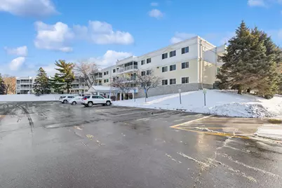 130 Demont Avenue E #142, Little Canada, MN 55117 - Photo 6