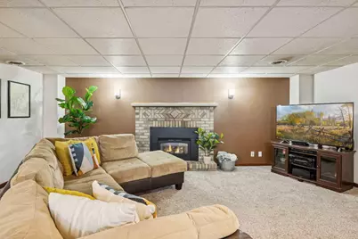 2941 Noble Avenue N, Golden Valley, MN 55422 - Photo 18