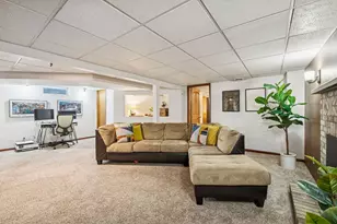 2941 Noble Ave N, Golden Valley, MN 55422 - Photo 20