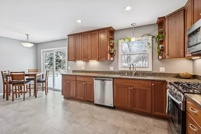 2941 Noble Avenue N, Golden Valley, MN 55422 - Photo 8