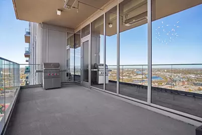 255 Hennepin Ave #3305, Minneapolis, MN 55401 - Photo 32